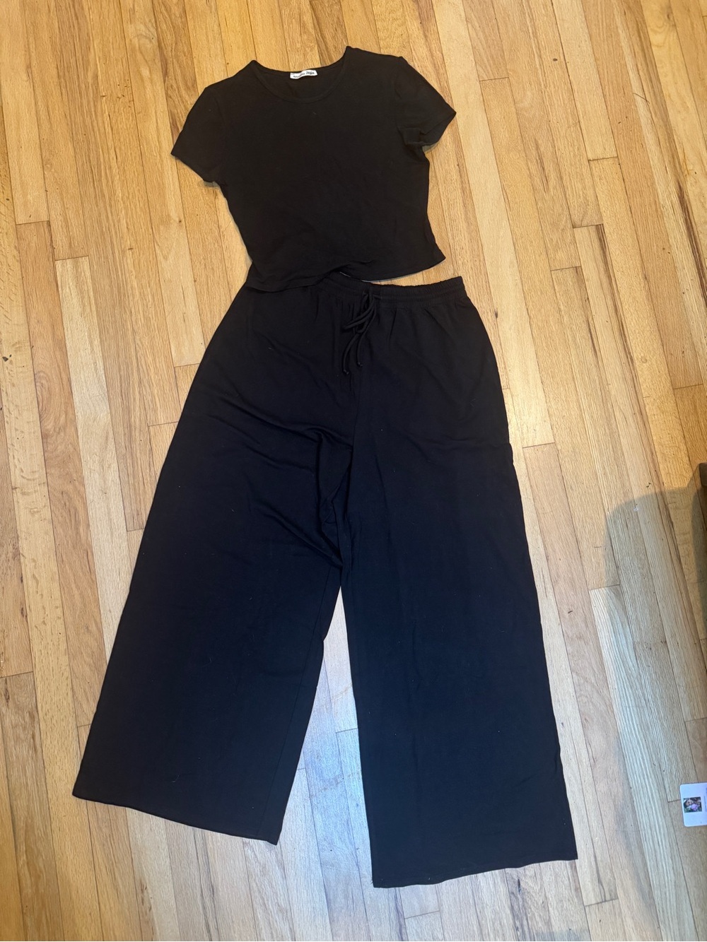 Cute & Comfy Reformation Jeans Knit Lounge Set Black Wide Leg Crop Tee